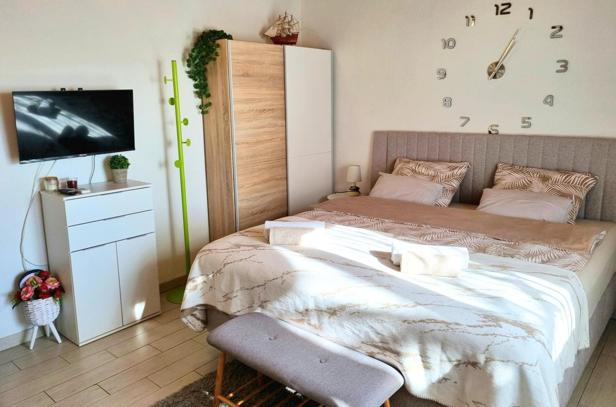 Studio Apartment Lino Skrbčići Εξωτερικό φωτογραφία