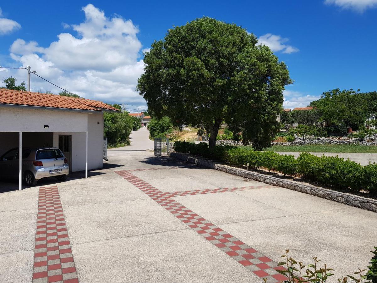 Studio Apartment Lino Skrbčići Εξωτερικό φωτογραφία